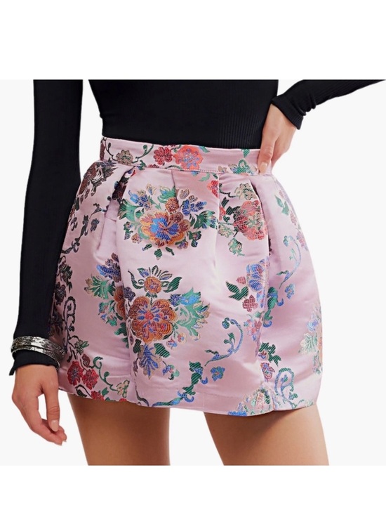 Free People Dresses & Skirts - Free People Benjamine Mini Skirt Satin Floral Jacquard Pink